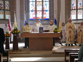 Feierlicher Gründungsgottesdienst der Pfarrei St. Heimerad (Foto: Karl-Franz Thiede)